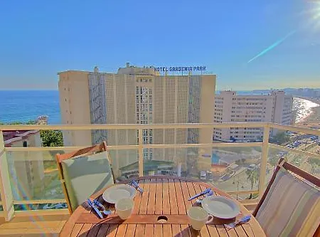 Carvajal Seafront Penthouse Fuengirola