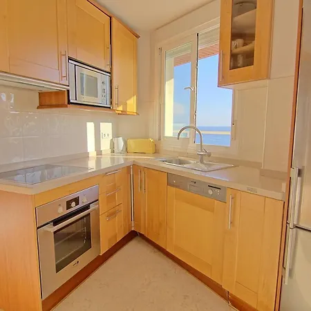 Apartamento Carvajal Seafront Penthouse
