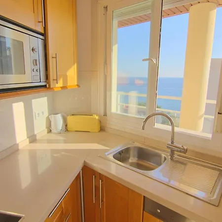 Carvajal Seafront Penthouse Apartamento